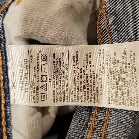 Old Navy Denim Shorts - Picture 8 of 8